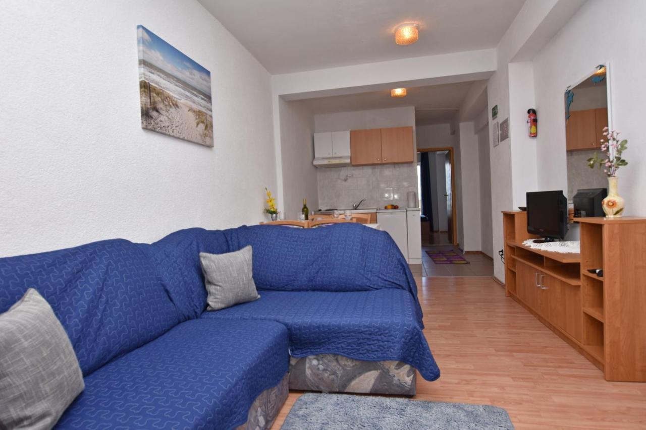 Apartments Ana Omiš Esterno foto